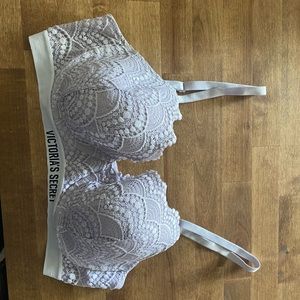 Light lilac 38C Victoria’s Secret bra